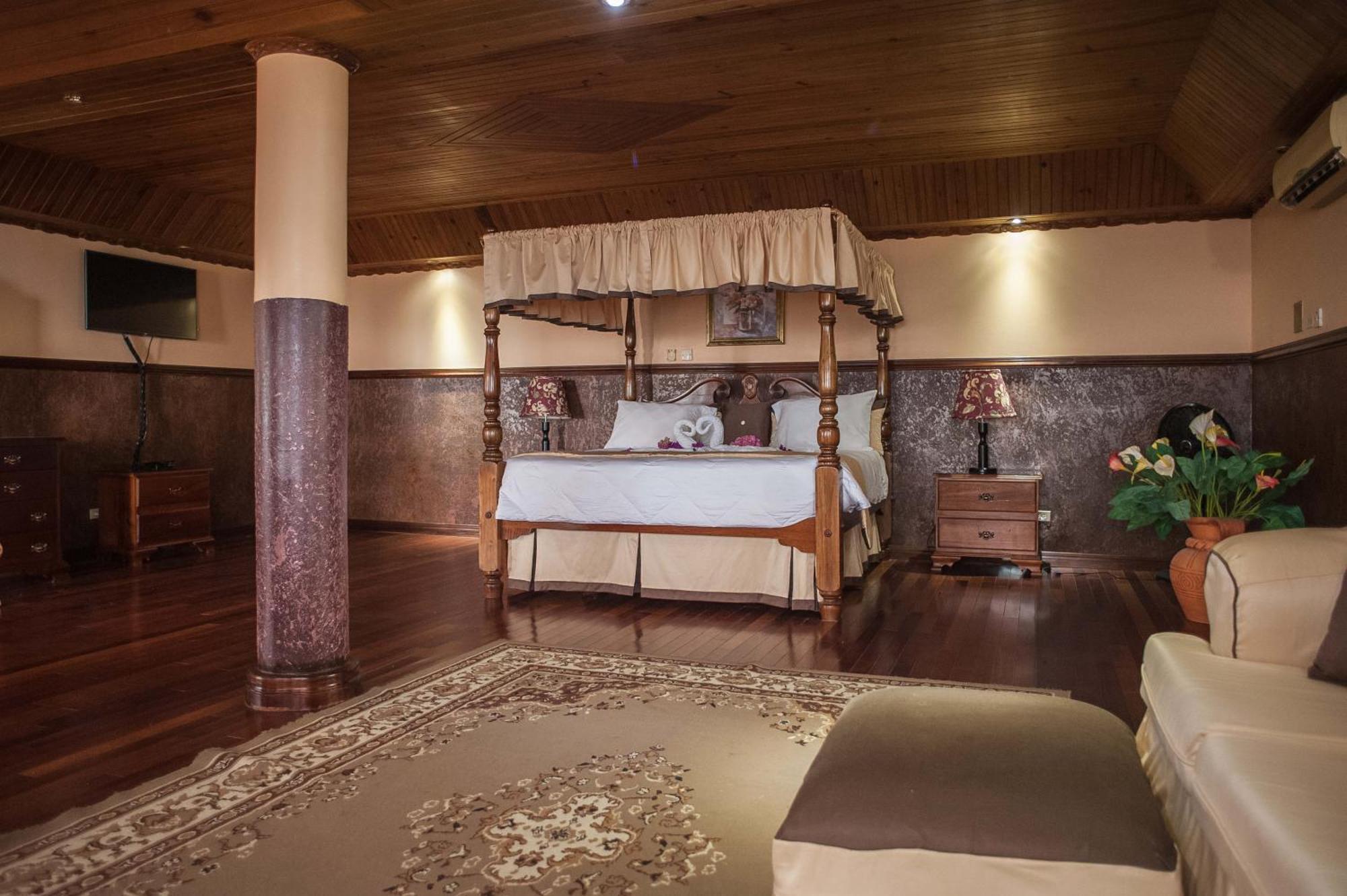 Clarridge View Guesthouse モンテゴ・ベイ エクステリア 写真