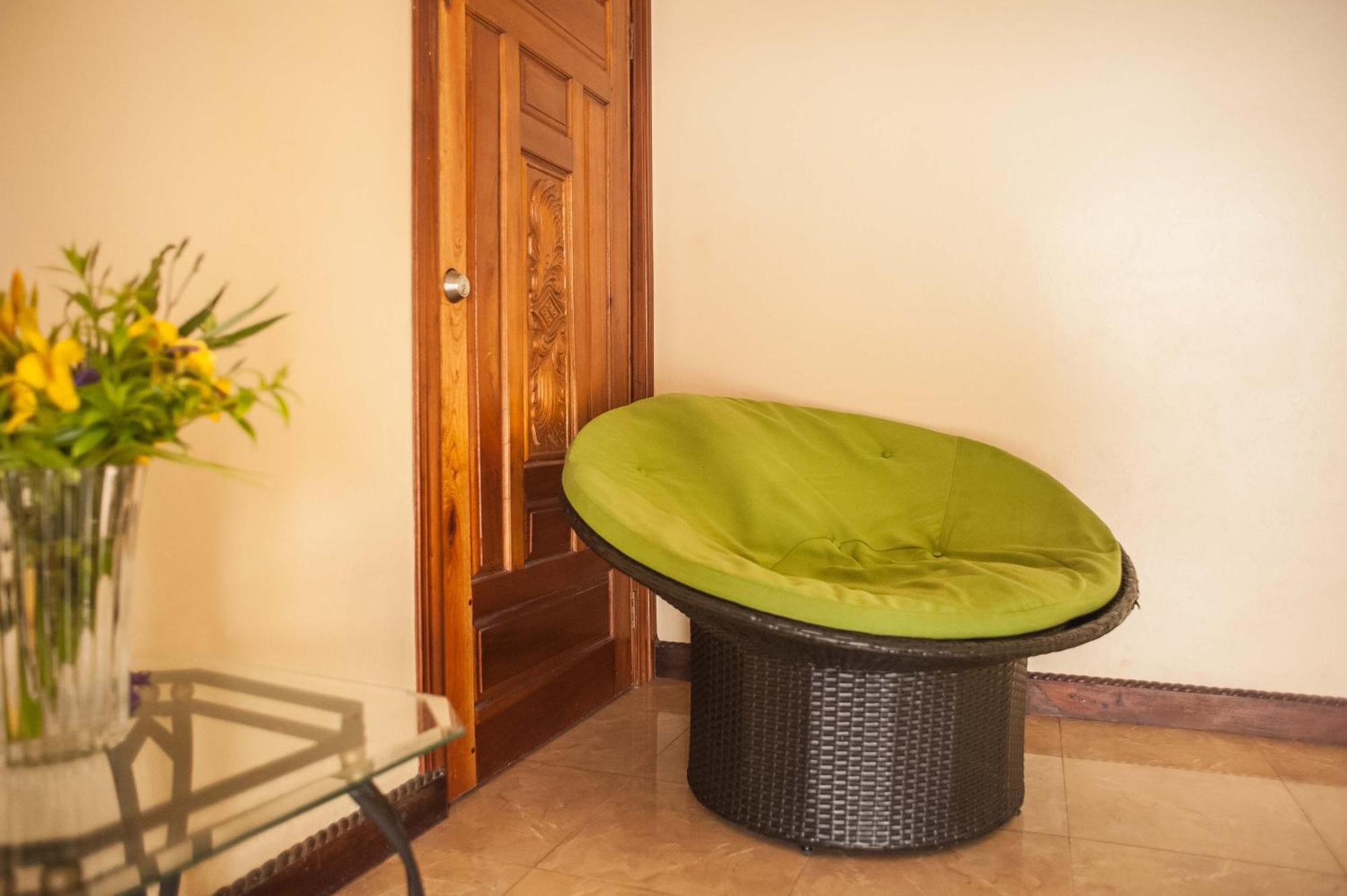 Clarridge View Guesthouse モンテゴ・ベイ エクステリア 写真