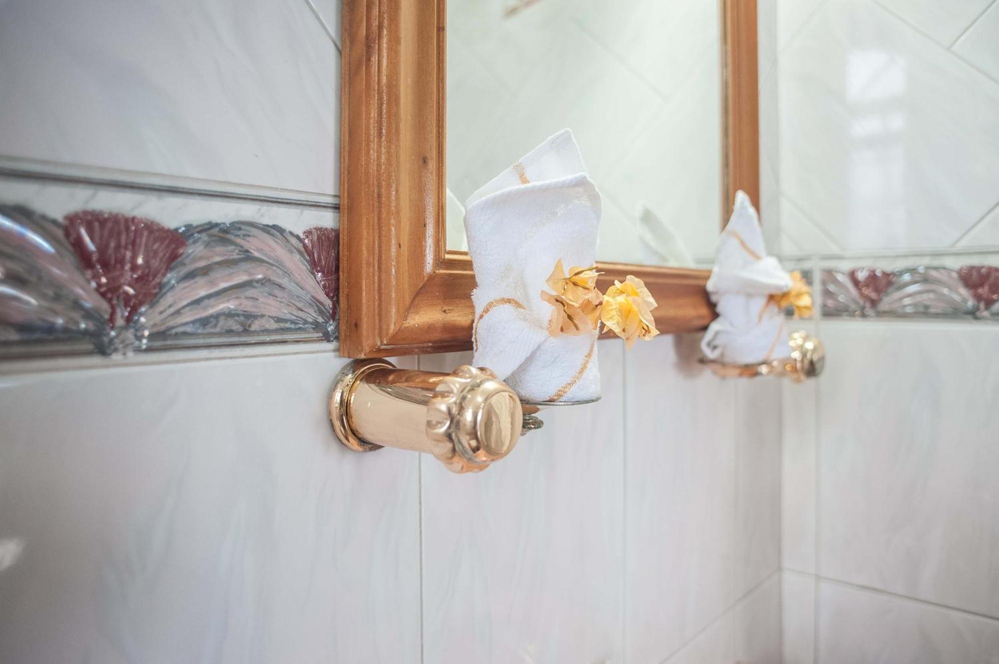 Clarridge View Guesthouse モンテゴ・ベイ エクステリア 写真