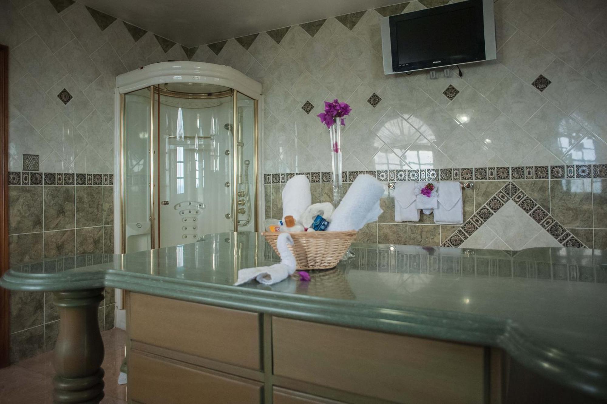 Clarridge View Guesthouse モンテゴ・ベイ エクステリア 写真